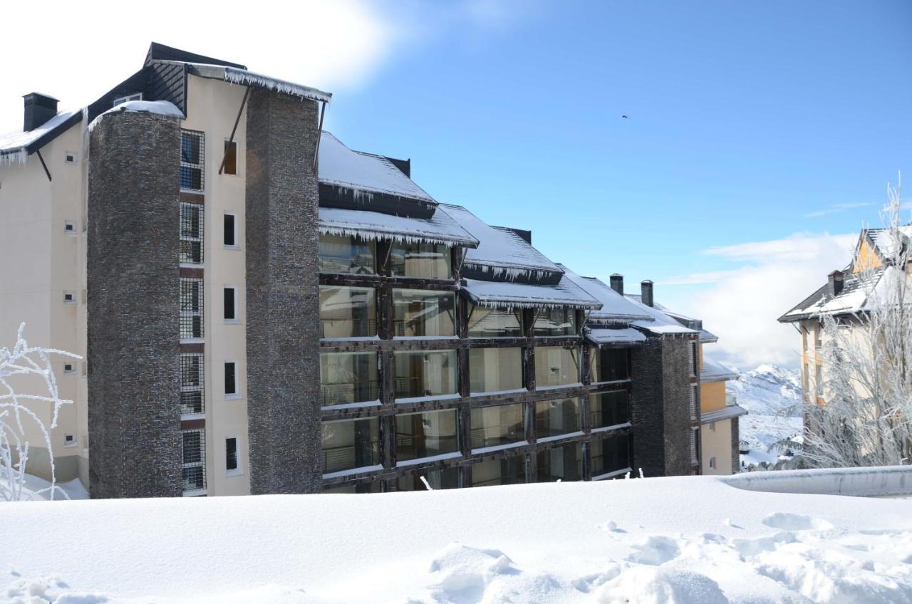 Miramar Ski A Pie De Pista سْييرا نيفادا المظهر الخارجي الصورة